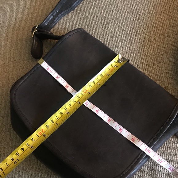 RARE Vintage NYC Coach Saddle Bag - Picture 8 of 15